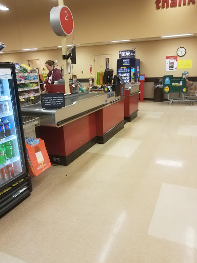 Grocery Store «Hannaford Supermarket», reviews and photos, 1165 NY-29, Greenwich, NY 12834, USA