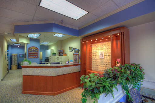 Eye Care Center «Bay Hills Eye Care Center», reviews and photos, 1294 Bay Dale Dr, Arnold, MD 21012, USA