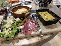 Raclette du Restaurant français Le Stem Restaurant Savoyard à Les Contamines-Montjoie - n°10