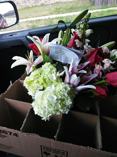 Florist «FLAMINGO FLORIST OF SPRING», reviews and photos, 24307 Aldine Westfield Rd, Spring, TX 77373, USA