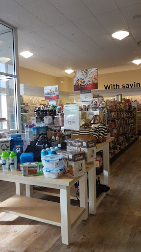 Department Store «HomeGoods», reviews and photos, 1391 Boston Post Rd, Milford, CT 06460, USA