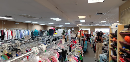 Thrift Store «Faith Lutheran Thrift Store», reviews and photos, 2211 S Rainbow Blvd, Las Vegas, NV 89146, USA