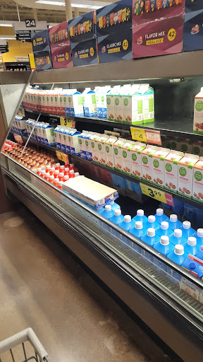 Grocery Store «Kroger», reviews and photos, 1217 S Rangeline Rd, Carmel, IN 46032, USA