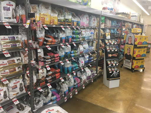 Pet Supply Store «Pet Supplies Plus», reviews and photos, 2823 Midway Rd SE, Bolivia, NC 28422, USA