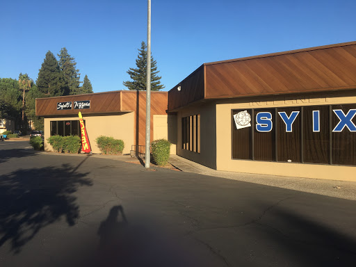 Sylvios Pizzeria & Deli image