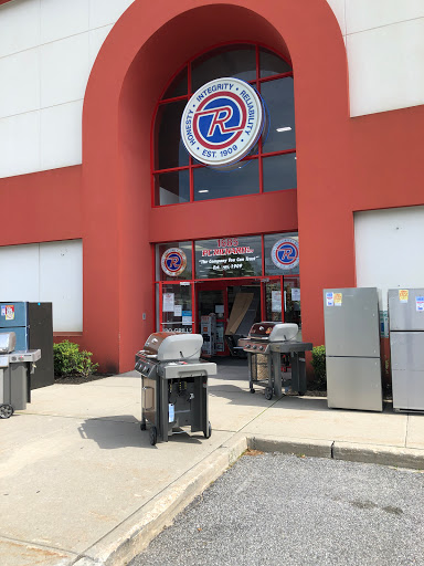 Appliance Store «P.C. Richard & Son», reviews and photos, 1685 Old Country Rd, Riverhead, NY 11901, USA