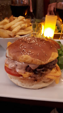 Hamburger du Restaurant La Fée Verte à Paris - n°4
