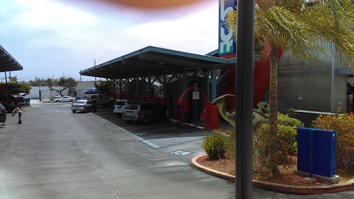 5 n' Go Express Wash en Whittier