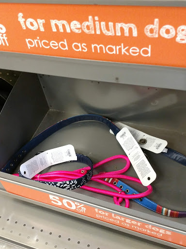 Pet Supply Store «Unleashed by Petco», reviews and photos, 8412 Georgia Ave, Silver Spring, MD 20910, USA