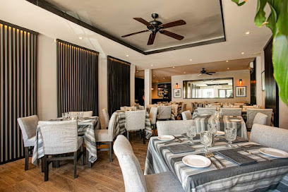 Bravos Restaurant Bar - C. Fco. I. Madero 263, Zona Romántica, Emiliano Zapata, 48380 Puerto Vallarta, Jal., Mexico