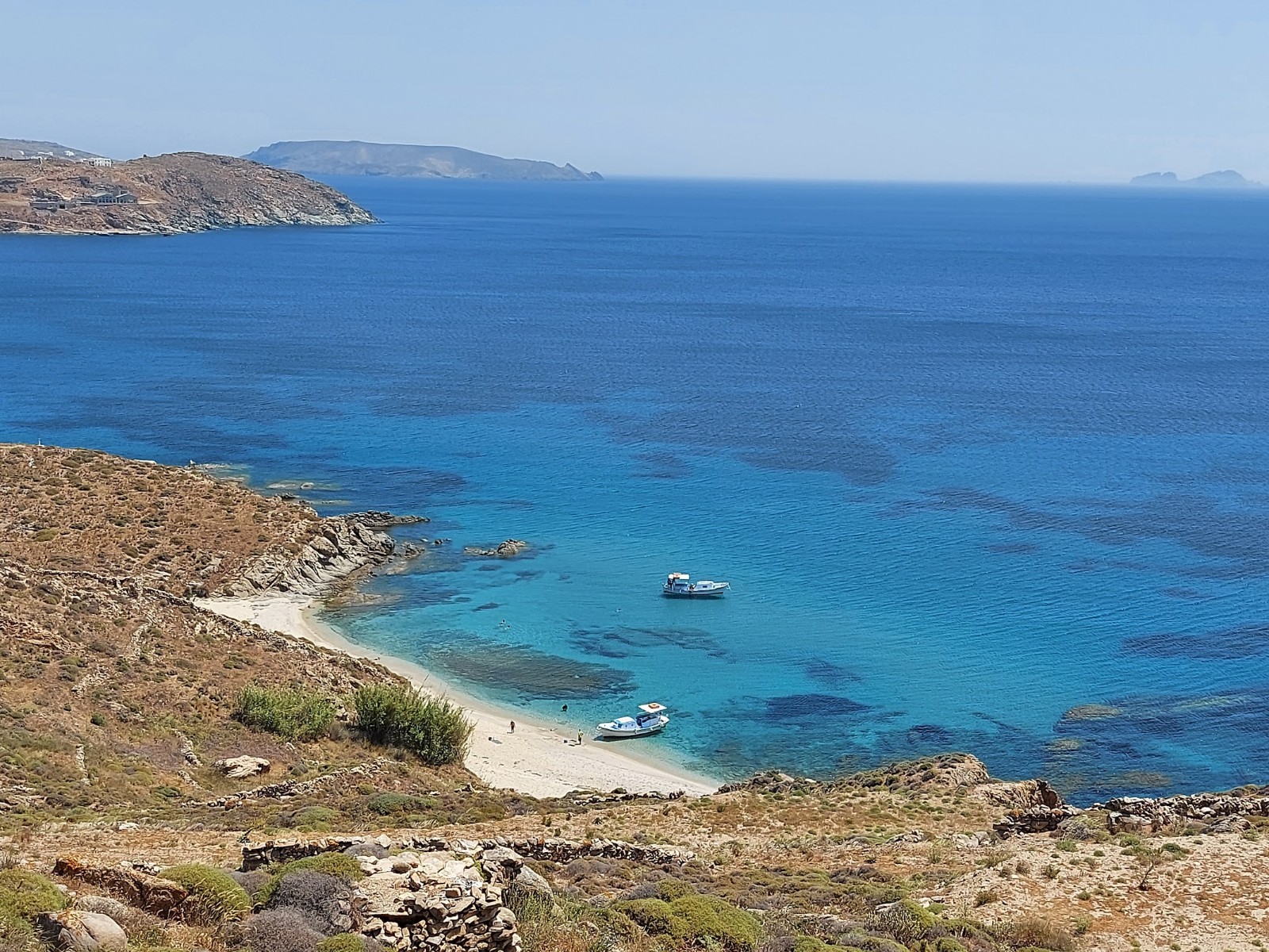 Photo de Karapetis Beach - endroit populaire parmi les connaisseurs de la détente