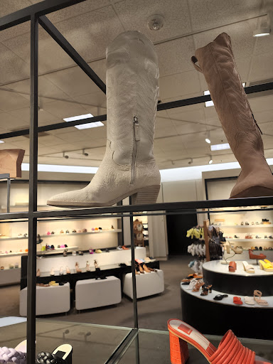 Department Store «Nordstrom Broadway Plaza in Walnut Creek», reviews and photos, 1200 Broadway Plaza, Walnut Creek, CA 94596, USA