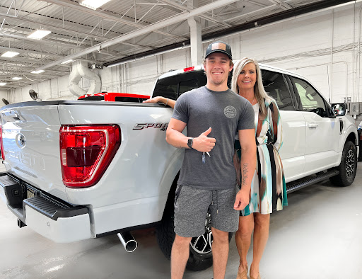 Car Dealer «Bill Brown Ford», reviews and photos, 32222 Plymouth Rd, Livonia, MI 48150, USA