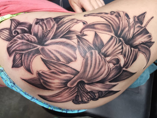 Explore 4 sister tattoo ideas, creative tattoo ideas in Indianapolis, available at Revved Up Tattoos