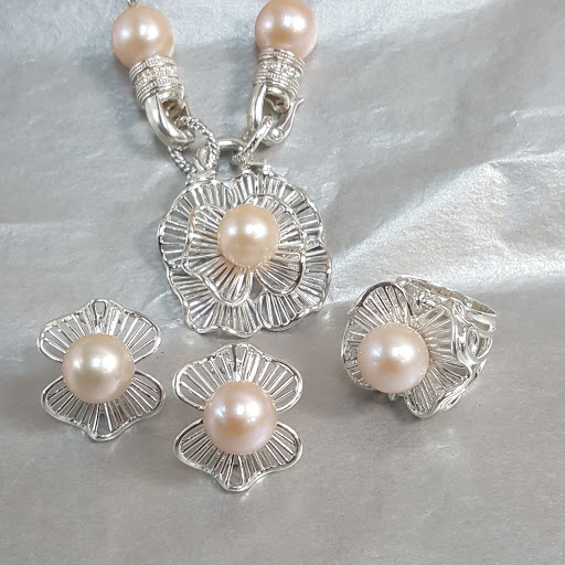 Jewelry Store «Santayana Jewelry Store Miami», reviews and photos, 917 SW 122nd Ave, Miami, FL 33184, USA