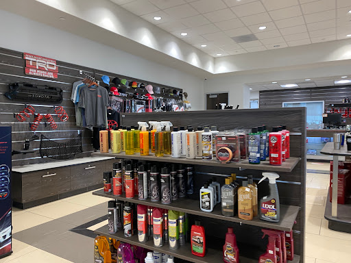 Car Dealer «Capitol Toyota», reviews and photos, 765 Capitol Expressway Auto Mall, San Jose, CA 95136, USA