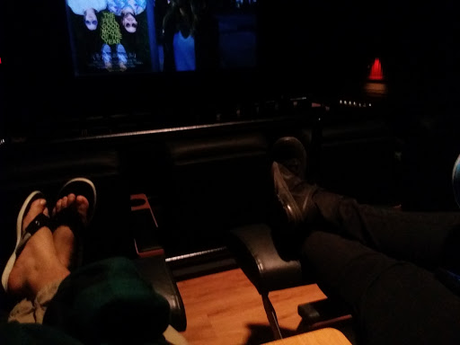 Movie Theater «Regal Cinemas Shiloh Crossing 18», reviews and photos, 10400 E. US 36, Avon, IN 46168, USA