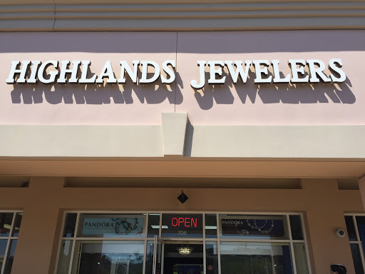 Jewelry Store «Highlands Jewelers-- Jewelery Repair», reviews and photos, 3830 Valley Centre Dr #706, San Diego, CA 92130, USA
