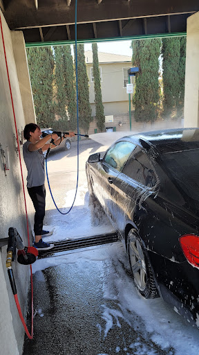 Broadway Car Wash en Long Beach