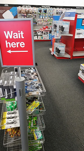 Office Supply Store «Staples», reviews and photos, 17410 Mack Ave, Grosse Pointe, MI 48230, USA