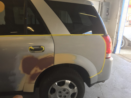 Auto Body Shop «Piscazzi Auto Body dba Summit County Classics», reviews and photos, 752 N Main St, Akron, OH 44310, USA