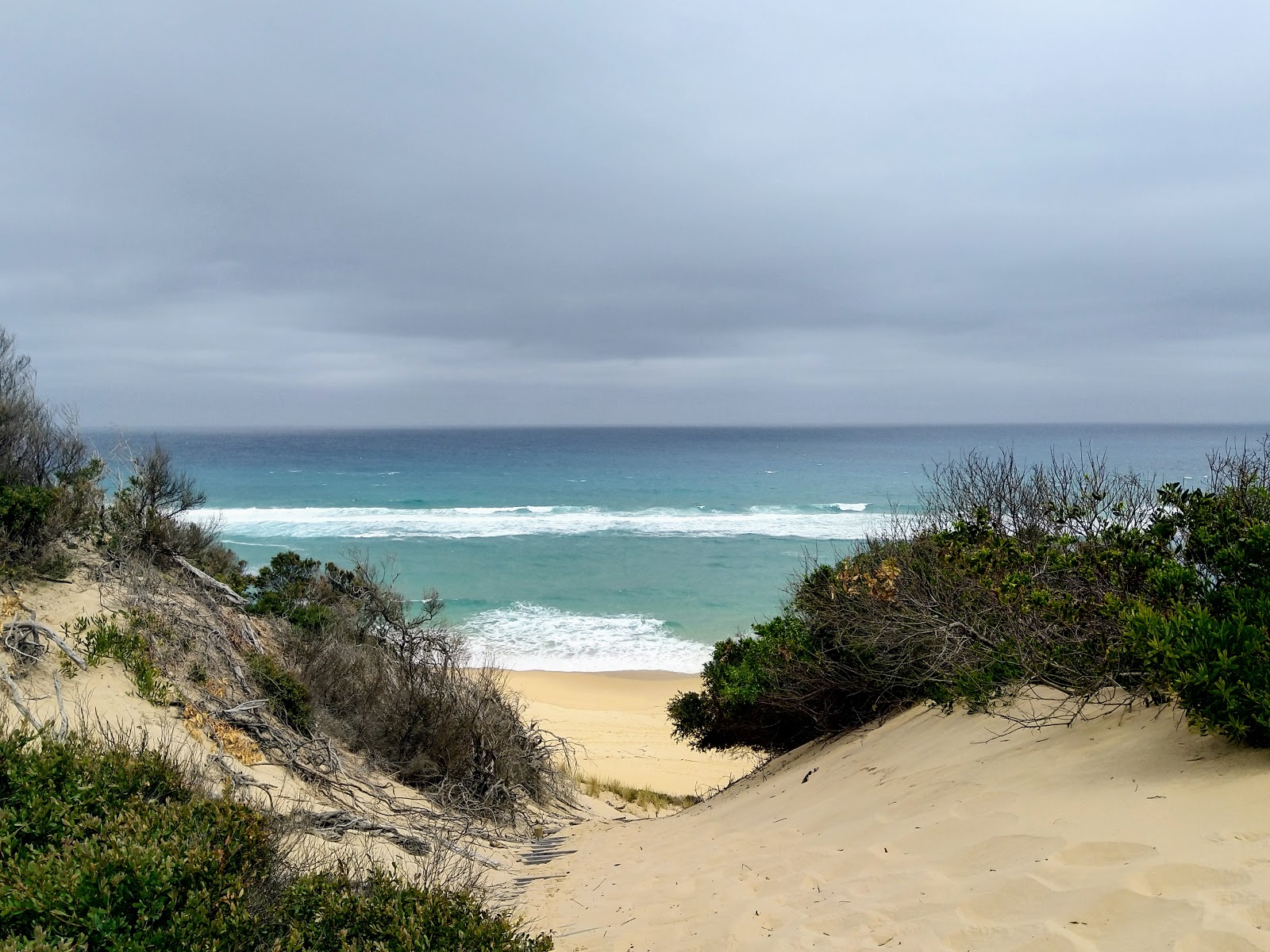 Foto van Corringle Beach met hoog niveau van netheid