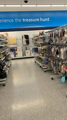 Clothing Store «Ross Dress for Less», reviews and photos, 17849 Garden Way NE, Woodinville, WA 98072, USA