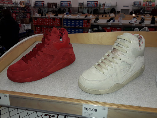 Shoe Store «WSS», reviews and photos, 16209 Paramount Blvd, Paramount, CA 90723, USA