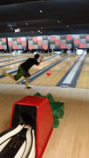 Bowling Alley «Red Apple Bowling Center», reviews and photos, 1414 SE Washington Blvd, Bartlesville, OK 74006, USA