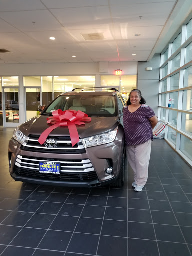 Toyota Dealer «Hanlees Davis Toyota», reviews and photos, 4202 Chiles Rd, Davis, CA 95616, USA