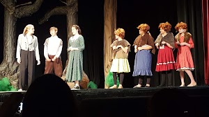 Dakota Theater - photo 3