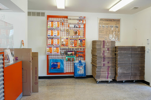 Self-Storage Facility «Public Storage», reviews and photos, 2745 Dixie Hwy, Waterford Twp, MI 48328, USA