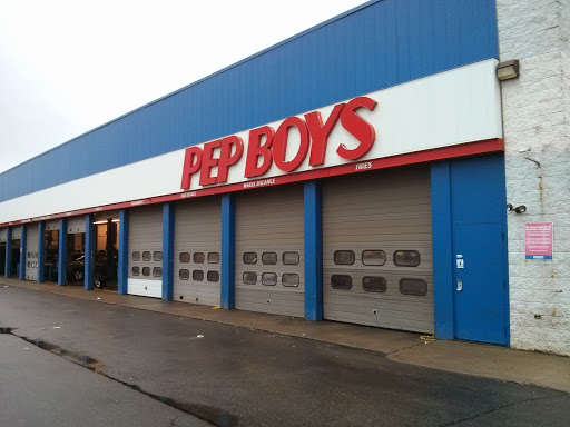 Auto Parts Store «Pep Boys Auto Parts & Service», reviews and photos, 570-580 Providence Hwy, Dedham, MA 02026, USA