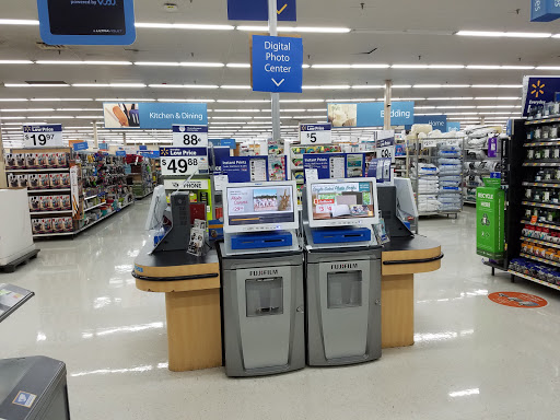 Discount Store «Walmart», reviews and photos, 950 Edwards Ferry Rd NE, Leesburg, VA 20176, USA