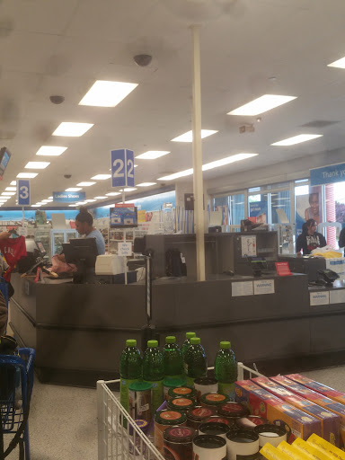 Clothing Store «Ross Dress for Less», reviews and photos, 3701 Truxel Rd, Sacramento, CA 95834, USA