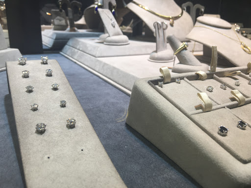 Jeweler «Michael Herr Diamonds & Fine Jewelry», reviews and photos, 17221 Chesterfield Airport Rd, Chesterfield, MO 63005, USA