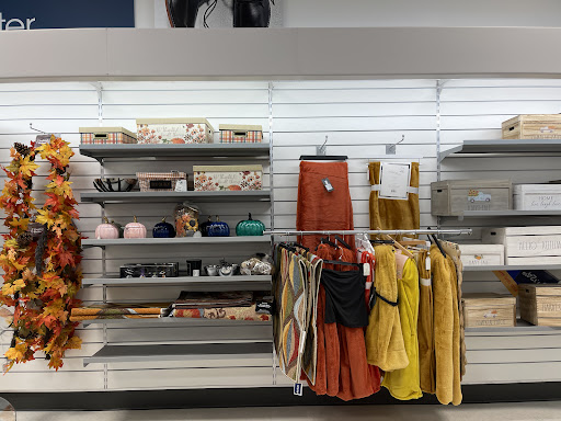 Department Store «Marshalls», reviews and photos, 881 NE 25th Ave, Hillsboro, OR 97124, USA