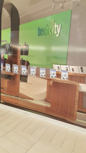 Shopping Mall «Springfield Town Center», reviews and photos, 6500 Springfield Mall, Springfield, VA 22150, USA