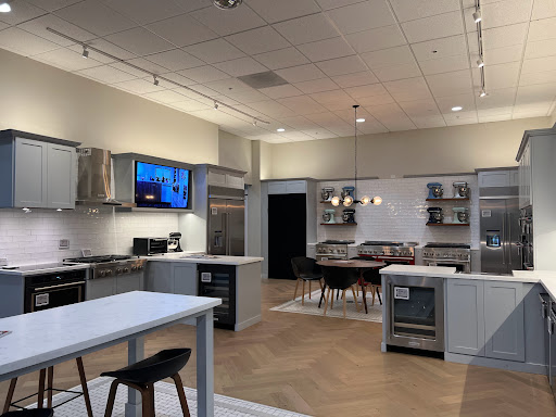 Appliance Store «Pacific Sales Kitchen & Home», reviews and photos, 24120 Garnier St, Torrance, CA 90505, USA
