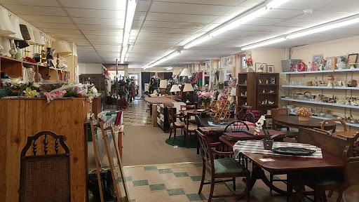 Thrift Store «Finders Keepers», reviews and photos, 47 Main St, Mt Morris, NY 14510, USA