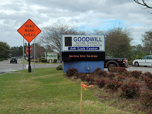 Thrift Store «Goodwill», reviews and photos