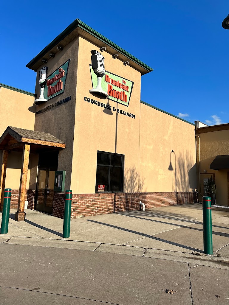 The Broadcast Booth 48101