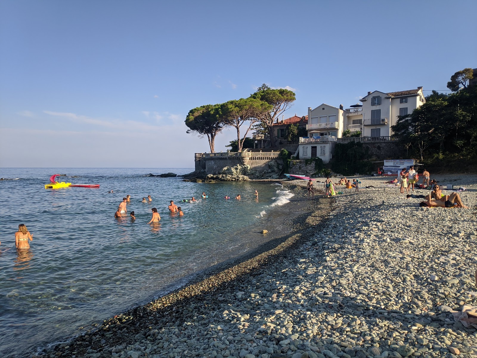 Foto von Grisgione beach mit kleine bucht