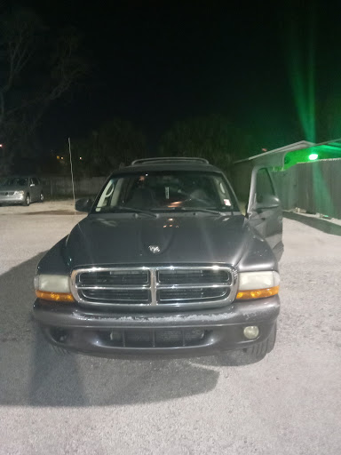 Car Dealer «Pinellas Auto Brokers», reviews and photos, 4590 66th St N, Kenneth City, FL 33709, USA