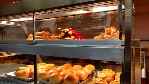 Shopping Mall «The Commons At Federal Way», reviews and photos, 1928 S Commons, Federal Way, WA 98003, USA