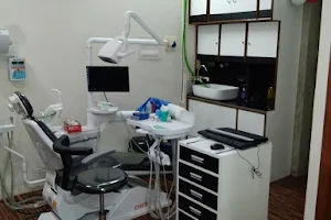 Dr. Aarif's Dental care and Orthodontic and Implant center image
