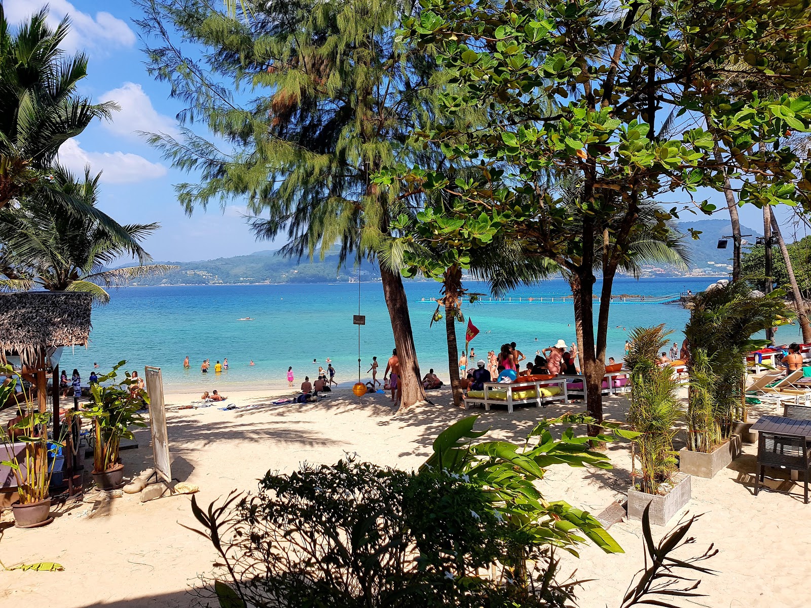 Fotografie cu Paradise Beach zonă de stațiune de pe plajă