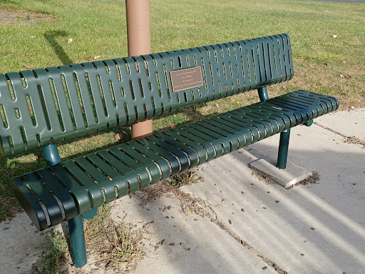 Golf Course «Twin Lakes Golf Course & Recreation Area», reviews and photos, 1200 E Lake Dr, Palatine, IL 60074, USA