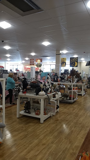 Department Store «HomeGoods», reviews and photos, 11100 W Burleigh St #140, Wauwatosa, WI 53222, USA