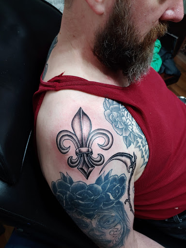 Tattoo Shop «Angels and Demons Tattoo», reviews and photos, 10 S U.S. 31, Whiteland, IN 46184, USA